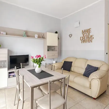 Apartment Casetta San Rocco - Comfort Ed Eleganza In Centro Asti