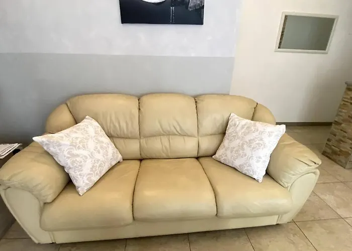 アパート Casetta San Rocco - Comfort Ed Eleganza In Centro アスティ